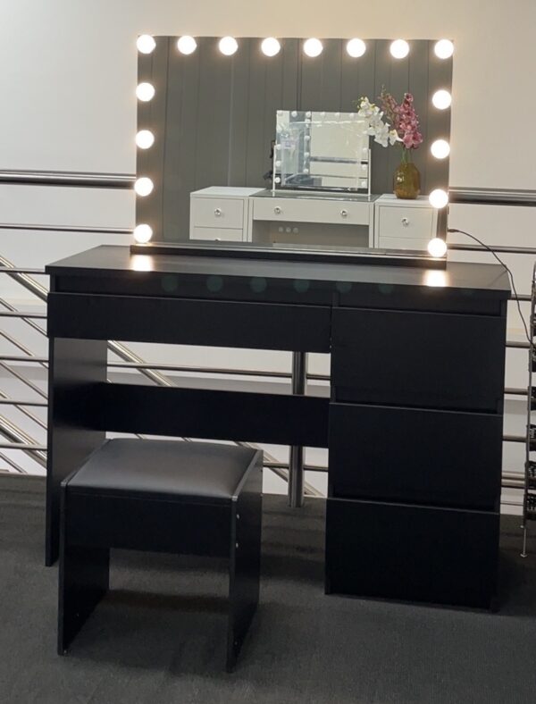 BLACK MAKE-UP DRESSER TABLE WITH TILT ADJUSTABLE LED MIRROR WITH DRAWERS & PULL OUT CHAIR KL-DS04N(B) $365.00
